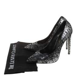 Pre Owned Saint Laurent Black/Silver Suede Foil Print Pumps Size 39