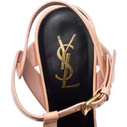 مملوكة مسبقًا صندل سان لوران تريبوت جلد لامع وردي مقاس 37