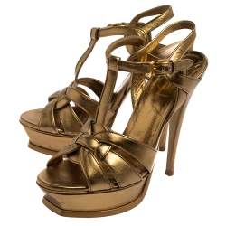 Pre Owned صندل سان لوران تريبوت سير كاحل جلد ذهبي مقاس 38