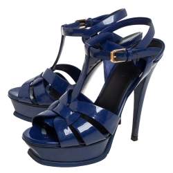 Pre Owned صندل سان لوران تريبيوت جلد أزرق لامع مقاس 36
