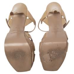 مملوكة مسبقًا Saint Laurent Cream Patent Leather Tribute Platform Sandals Size 37