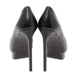 Pre Owned حذاء كعب عالي سان لوران جانس جلد مزخرف أسود نعلس يك مقاس 36