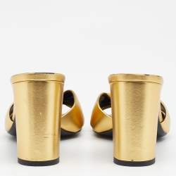 مملوكة مسبقًا صندل سلايد سان لوران جلد ميتالك ذهبي بعقدة مقاس 40