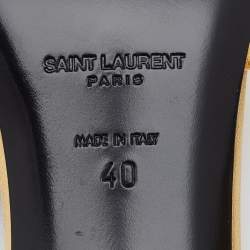 مملوكة مسبقًا صندل سلايد سان لوران جلد ميتالك ذهبي بعقدة مقاس 40