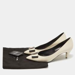 Pre Owned Saint Laurent Cream/Navy Blue Leather Anais Bow Pumps Size 39