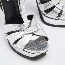 Pre Owned صندل سانت لوران تريبيوت جلد بنقشة السحلية فضي مقاس 36