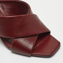 Pre Owned Saint Laurent Burgundy Leather Loulou Slides Size 40