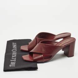 Pre Owned Saint Laurent Burgundy Leather Loulou Slides Size 40