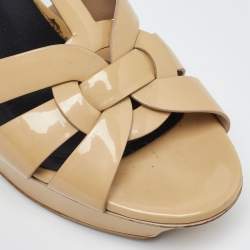 مملوكة مسبقًا Saint Laurent Beige Patent leather Tribute Sandals Size 39