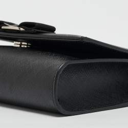 Pre Owned Salvatore Ferragamo Black Leather Vara Bow Chain Bag