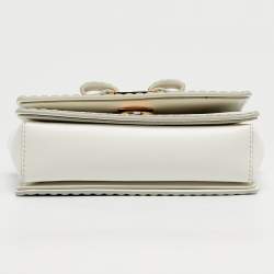 Pre Owned Salvatore Ferragamo White Leather Ginny Crossbody Bag