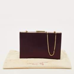 مملوكة مسبقًا Salvatore Ferragamo Purple Satin Frame Chain Clutch