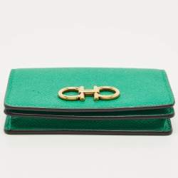 Pre Owned حافظة بطاقات أعمال جلد أخضر سالفاتوري فيراغامو غانتشيني