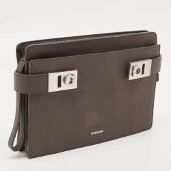 Pre Owned Salvatore Ferragamo Hug Dark Beige Leather Clutch