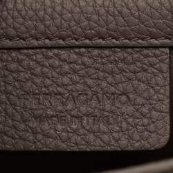 Pre Owned Salvatore Ferragamo Hug Dark Beige Leather Clutch