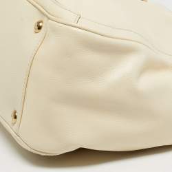 مملوكة مسبقًا حقيبة يد سالفاتوري فيراغامو بيتولا جلد كريمي