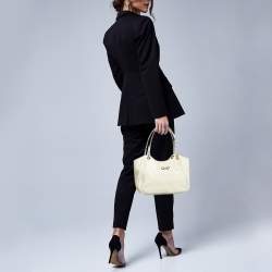 مملوكة مسبقًا حقيبة يد سالفاتوري فيراغامو بيتولا جلد كريمي