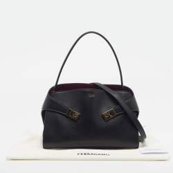 Pre Owned Salvatore Ferragamo Hug Soft Medium Black Leather Shoulder Bag