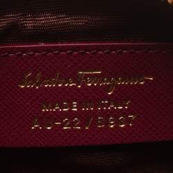 Pre Owned Salvatore Ferragamo Dark Fuchsia Leather Vara Bow Coin Purse