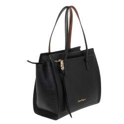 مملوكة مسبقًا Salvatore Ferragamo Black Leather Medium Amy Tote