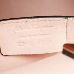Pre Owned Salvatore Ferragamo Black Leather Small Studio Box Bag