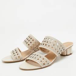Salvatore Ferragamo Cream Leather Slide  Sandals Size 40.5