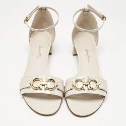 Pre Owned Salvatore Ferragamo Cream Patent Leather Como Ankle Strap Sandals Size 39