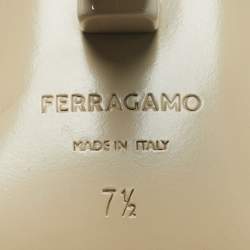 Pre Owned Salvatore Ferragamo Beige Leather Elina X5 Sandals Size 38