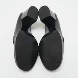 Pre Owned Salvatore Ferragamo Black Leather Rolo Gancini Pumps Size 37