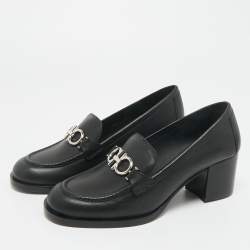 Pre Owned Salvatore Ferragamo Black Leather Rolo Gancini Pumps Size 37