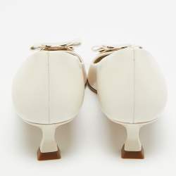 Pre Owned Salvatore Ferragamo Cream Leather Vara Plate Pumps Size 39.5