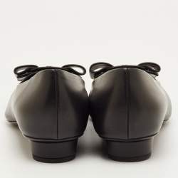 مملوكة مسبقًا حذاء باليرينا فلات سالفاتوري فيراغامو فيفا جلد أسود مقاس 37.5