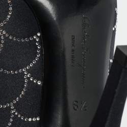 مملوكة مسبقًا حذاء كعب عالي سالفاتوري فيراغامو مقدمة مدببة مرصع كريستال ساتان أسود مقاس 37