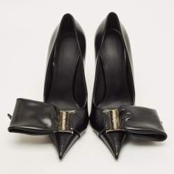 مملوكة مسبقًا Salvatore Ferragamo Erica 55 Size 37 Black Leather Oversized Bow Pumps