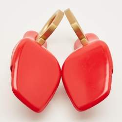 Pre Owned صندل سلايد سالفاتوري فيراغامو جلد أحمر أسطرو مقاس 36.5