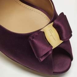 Pre Owned Salvatore Ferragamo Rosie Size 40.5 Purple Satin Platform Sandals