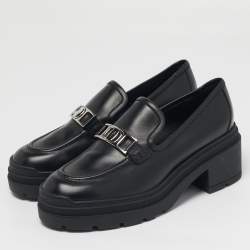 Pre Owned Salvatore Ferragamo Gancini Size 40 Black Leather Loafers