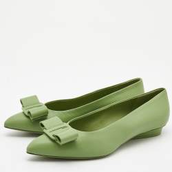 Pre Owned Salvatore Ferragamo Green Leather Viva Bow Ballet Flats Size 39