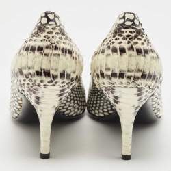 Pre Owned Salvatore Ferragamo Cream/Black Water Snakeskin Pumps Size 40.5
