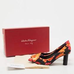 Pre Owned Salvatore Ferragamo Multicolor Floral Canvas Badia Pumps Size 37.5