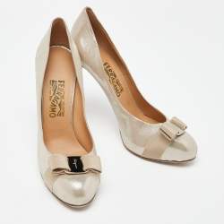 Pre Owned Salvatore Ferragamo Metallic Laminated Suede Vara Bow Pumps Size 40