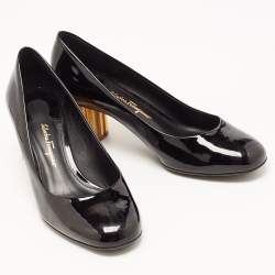 Pre Owned Salvatore Ferragamo Black Patent Flower Heel Pumps Size 37