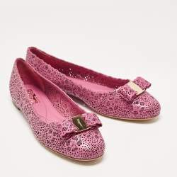 Salvatore Ferragamo Magenta Leather Lasercut Vara Bow Ballet Flats Size 40.5