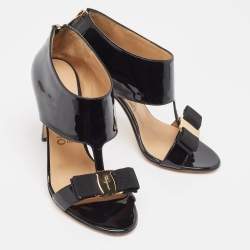 Pre Owned Salvatore Ferragamo Black Patent Leather Pellas Vara Bow Sandals Size 36