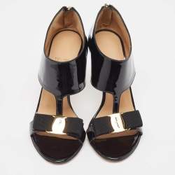 Pre Owned Salvatore Ferragamo Black Patent Leather Pellas Vara Bow Sandals Size 36