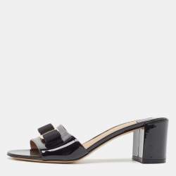 Pre Owned Salvatore Ferragamo Black Patent Leather Vara Bow Wedge Sandals Size 38