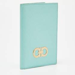 Pre Owned Salvatore Ferragamo Green Leather Passport Holder
