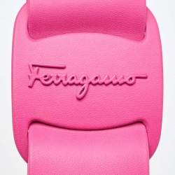 Pre Owned Salvatore Ferragamo Pink Leather Logo Plaque Vara Bow Hair Clip