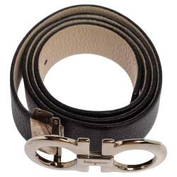 مملوكة مسبقًا Salvatore Ferragamo Black Grained Leather Gancini Reversible Belt