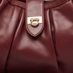 Pre Owned Salvatore Ferragamo Burgundy Pleated Leather Gancini Flap Hobo